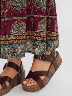 NWT Blowfish Malibu Sandals - Cognac Brown - Size 10